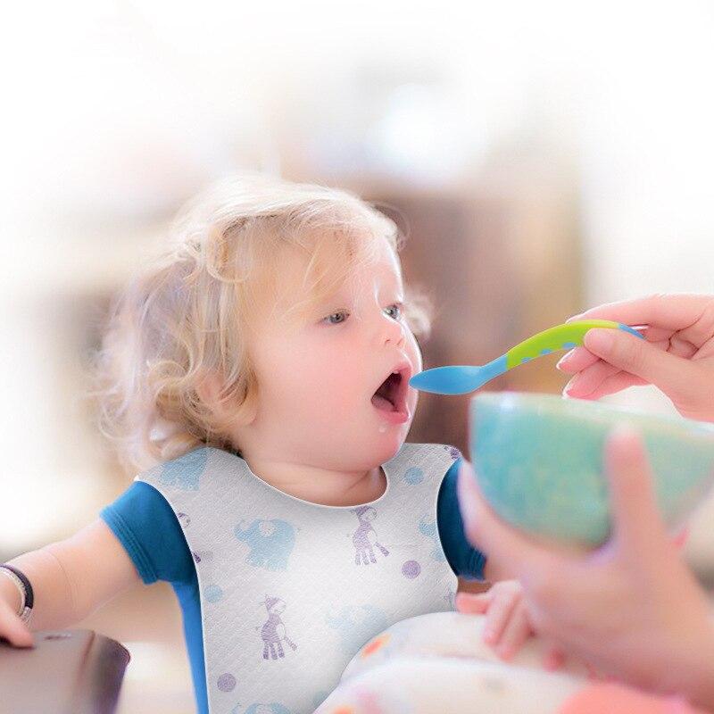 10 Stks/partij Leuke Cartoon Print Baby Slabbetjes Wegwerp Waterdichte Slabbetjes Jongens Meisjes Zuigelingen Bib Burp Doek Voor Kinderen Voeden Stuff