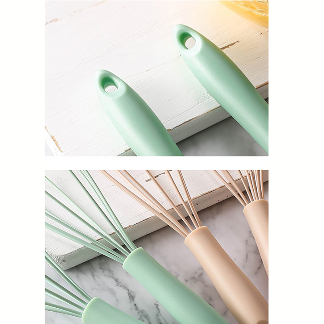 Silicone Balloon Whisk Plastic Handle Egg Whisk Balloon Egg Beater for Kitchen Silicone Egg Beater Tool DIY Baking Tool
