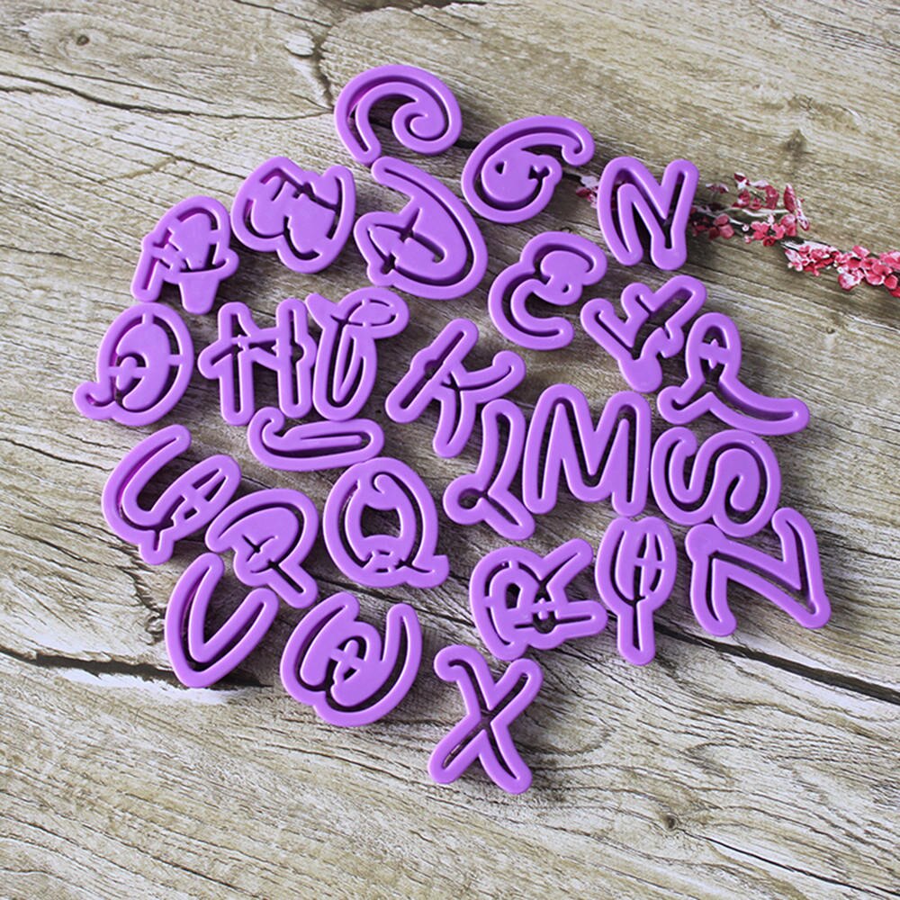 26 Pcs Alfabet Cupcake Mold Fondant Cutter Cake Decorating Gereedschap Plastic Bovenste Hoofdletters Cut-Outs Cookie Cutter