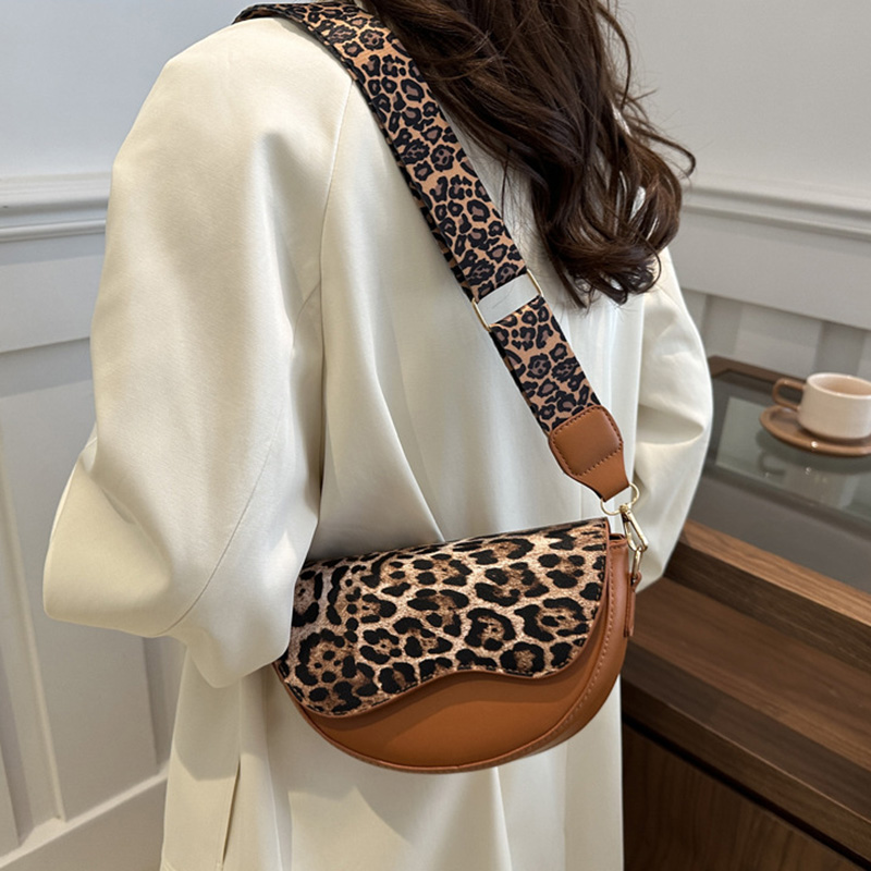 Crossbodytassen met brede band en luipaardprint voor dames, modeontwerper schoudertas voor dagelijks gebruik, veelzijdige dameshandtassen