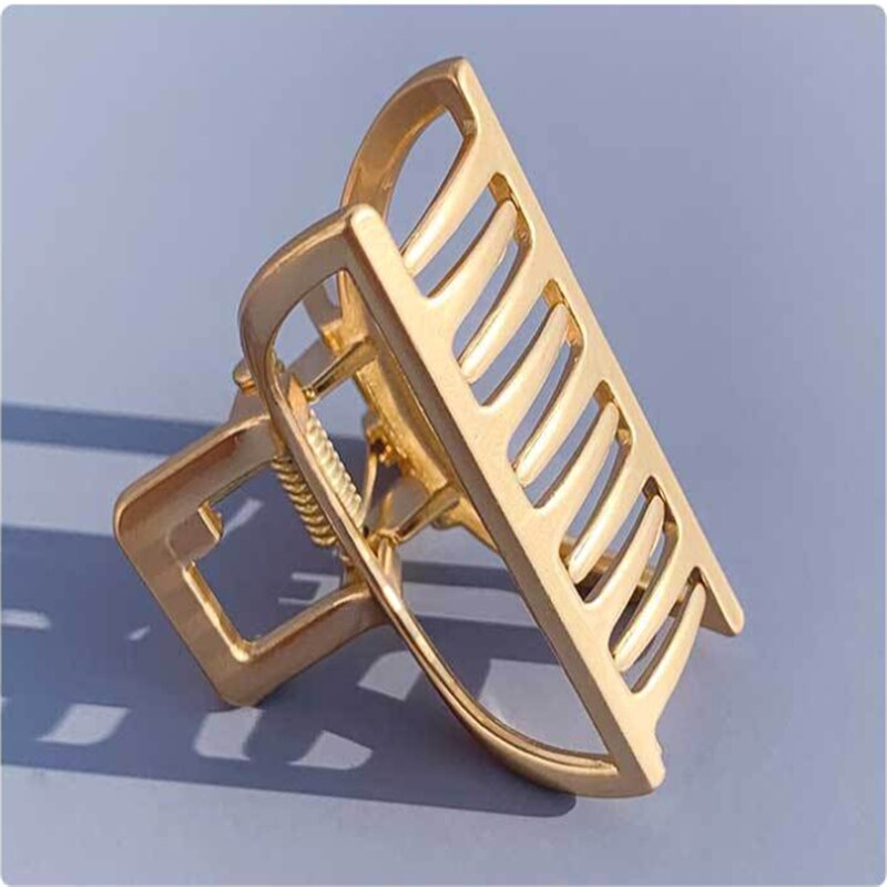 Women Girls Geometric Hair Claw Clamps Metal Hair Crab Barrettes Solid Color Hairpin Large Size Hair Accessories