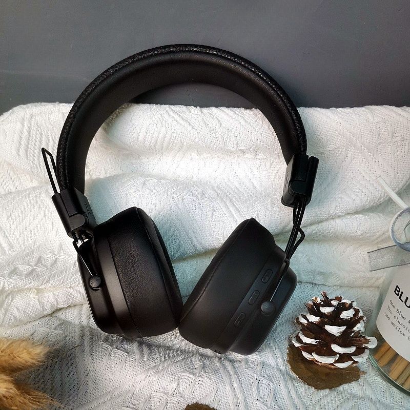 STTKGZD Head-mounted Headphones Wireless Bluetooth Earphones With Mic Headset Noise Cancelling Fone Gamer Stereo Sounds