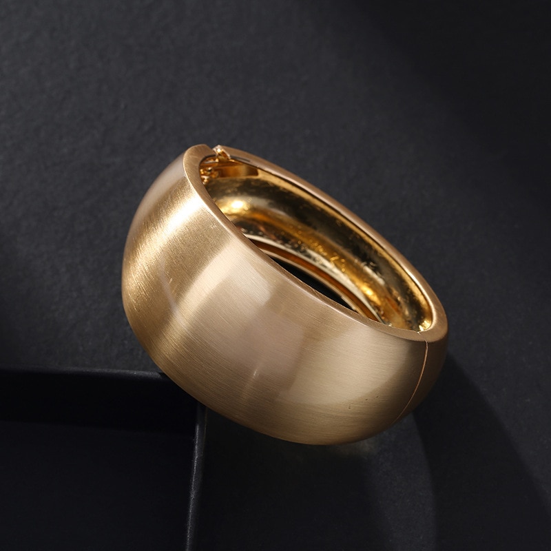 Brede Frosted Armbanden Minimalistische Goud Kleur Armbanden Voor Vrouwen Accessoires Mode Sieraden 2022