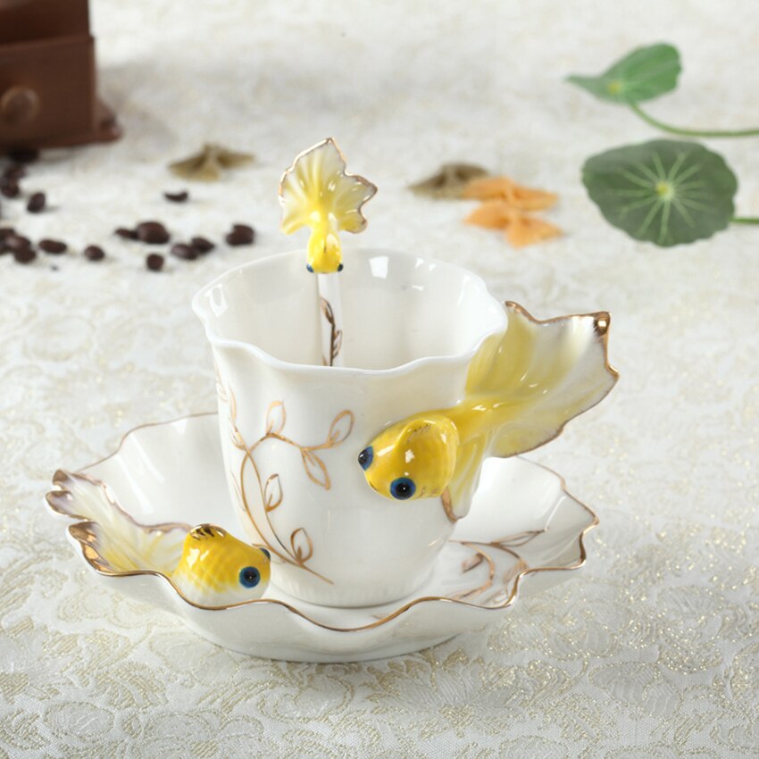 Emaille Porseleinen Kop &amp; Schotel Set Art Keramische Thee Koffie Cup Vis Porselein Thee Set Met Lepel Voor Ontbijt Thuis keuken