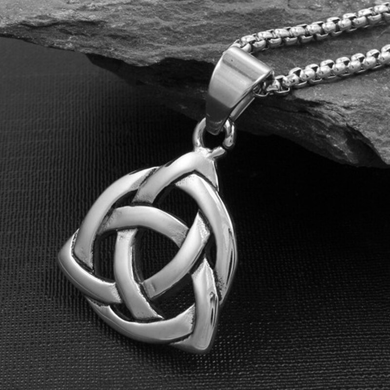 Retro Nordic Style Metal Celtic Knot Pendant Chain Necklace Men Classic Punk Amulet Jewelry