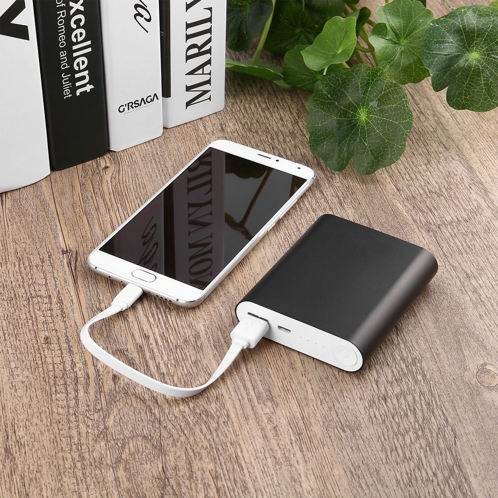 Universele externe li-ion batterijlader powerbank voor smartphone nominale capaciteit 5200/8000 mah