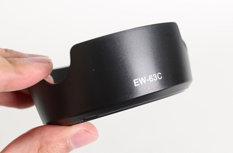 EW-63C lens hood for Canon EF-S 18-55mm f/3.5-5.6 IS STM snap-on bracket Can be installed in reverse