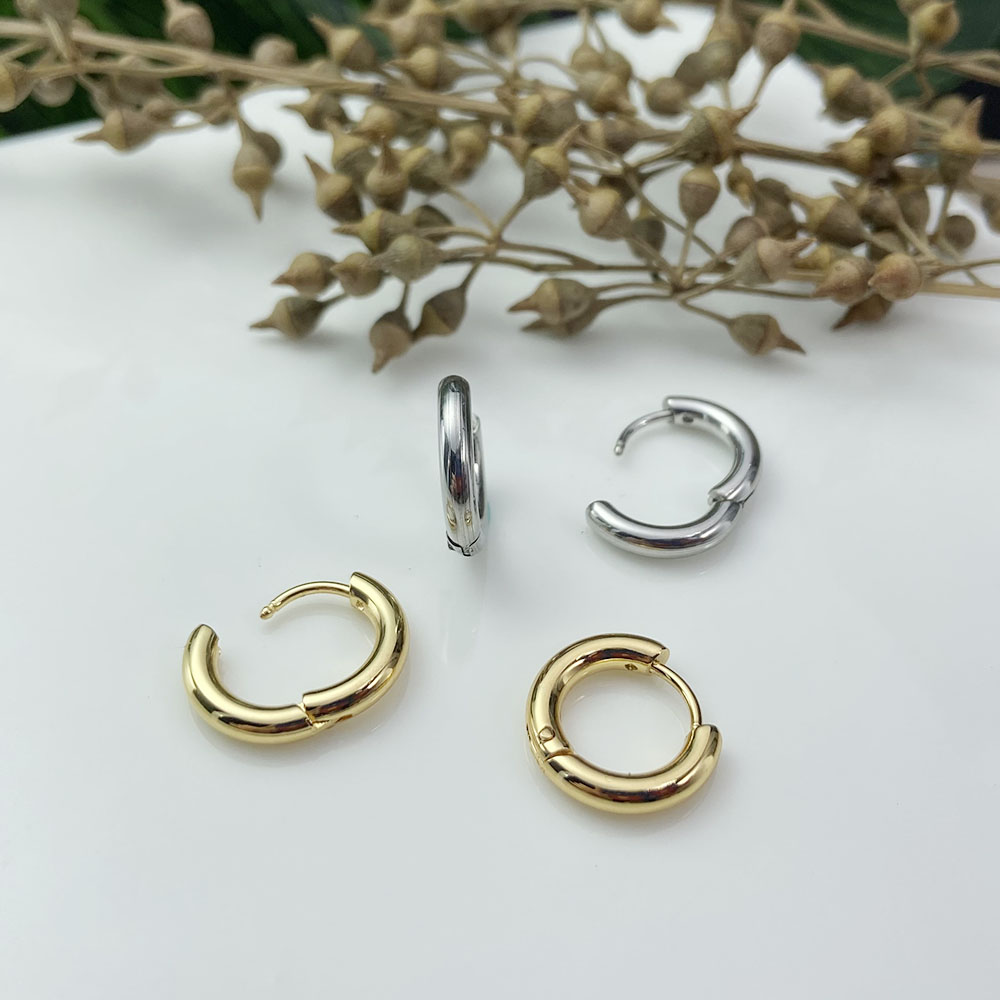 Tragus conch piercing örhänge för kvinnor 1pc helix rook lob orm blixtnedslag öra brosk septum piercing hoop örhängesmycken