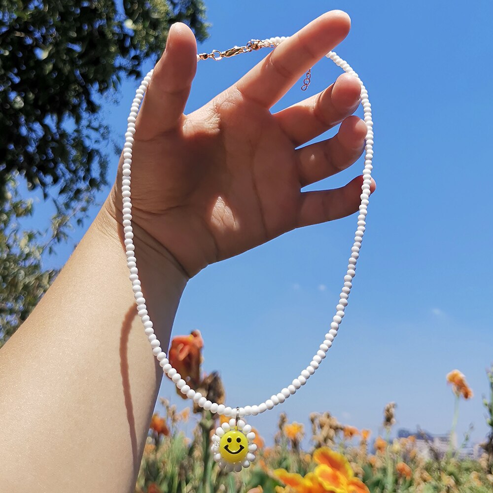 ZX de hecho a mano colorido cuentas de collar de Gargantilla de cadena lindo Similey cara colgante collares al por mayor, joyas de las mujeres Accesorios: white