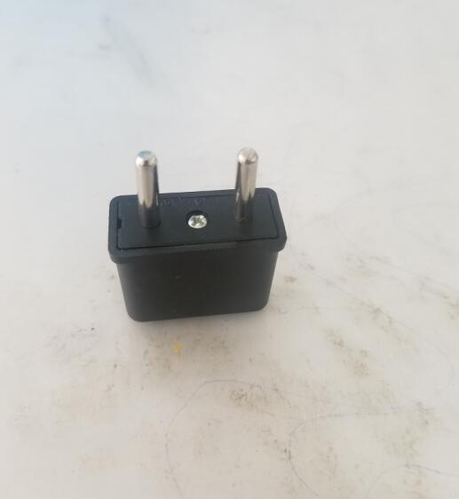 2 stuks eu-stekkeradapters amerikaans vs vs ac naar eu europa europese reiskosten