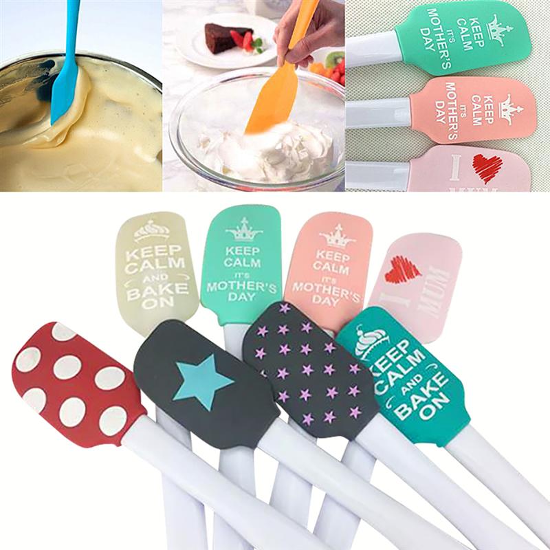 1Pc Leuke Hart Sterren Letters Patroon Cake Spatel Food Grade Siliconen Boter Schraper Cake Mengen Bakken Tools Willekeurige