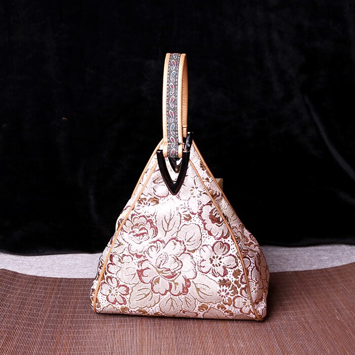 Vintage Bag Ladies Handbag Cheongsam Bag Chinese Style Characteristic Chinese Triangle Bag: C