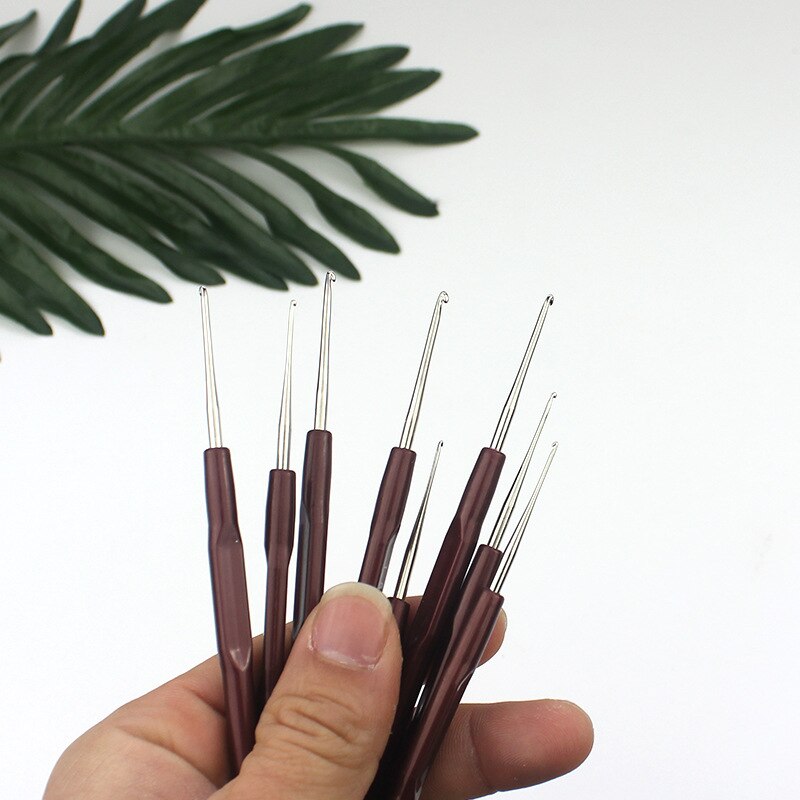 0.5-2.5mm Crochet Hooks With Plastic Handle Micro Crochet Needle For Knitting Lace Trim DIY Knitting Tools Supplies