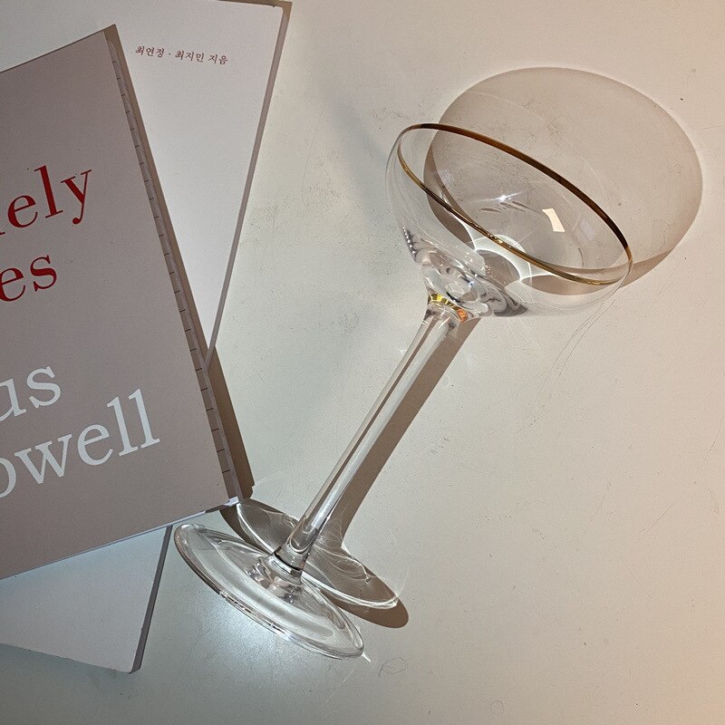Gylden kant cocktailglass gjennomsiktig høy-slutt hvitvinsglass krystall dessertglass festglass spesiell champagneglassbeger