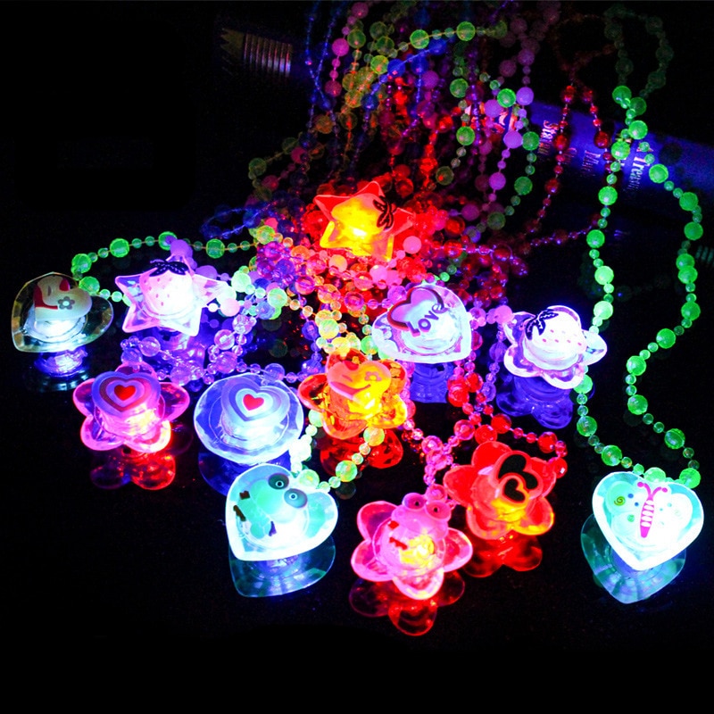 1Pc Lichtgevende Speelgoed Kids Meisjes Led Knippert Hanger Ketting Kinderen Birthday Party Mooie Gloeiende Ketting DS29