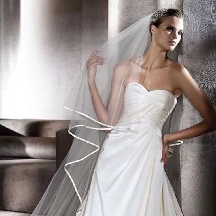 3 M Kathedrale Hochzeit Schleier 2 Layeres Lange Braut Schleier Mit Kamm-Band-Rand Frau Heiraten Neue Zubehör