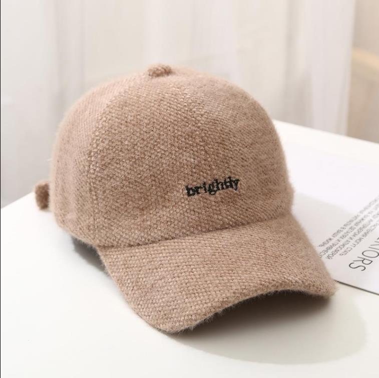 Hoed Vrouwen Herfst Winter Pet Student Koreaanse Stijl Alle-Match Brieven Baseball Cap Pluche Verdikte Warm hoed: Brirg-khaki