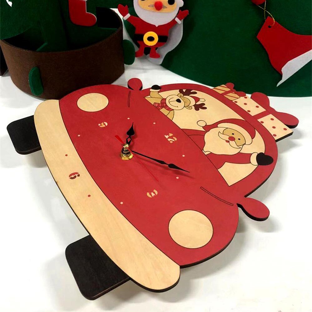 Horloge murale en bois pour le jour de noël, décoration de maison, père noël cerf, dessin animé (sans batterie), numérique