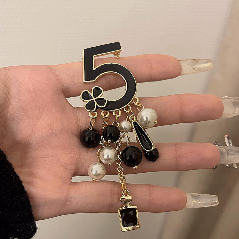 Broche de perlas con borlas de flores negras, joyería para mujer