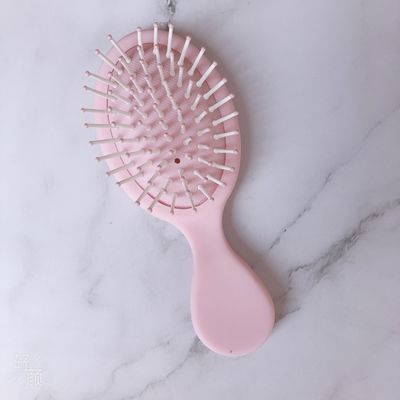 Söt mini massage kudde kam är liten och lätt att bära med dig barnens mini kam liten kam barns söta lugg: Färg 8