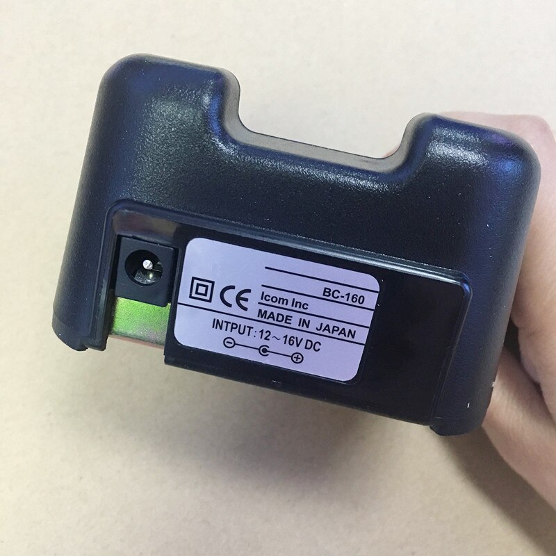 BC160 de alleen desktop base charger voor ICOM IC-F3011 F4011 F4016 F3160 F3013 F4013 F16 F26 F4230D voor BP232N BP230 leeuw batterij