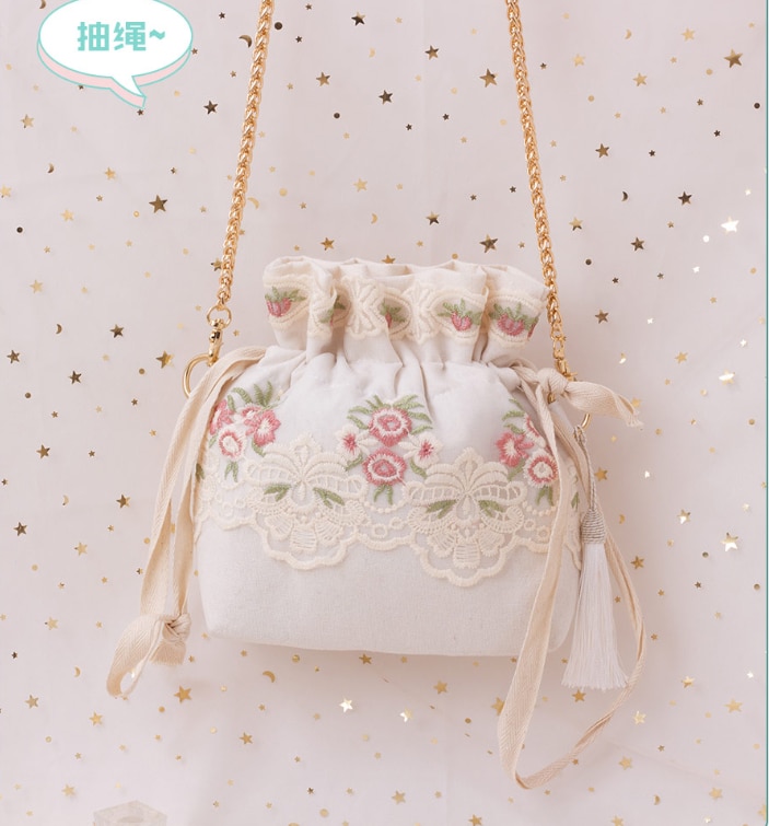 Angelatracy-Bolso de almacenamiento con cadena de encaje para mujer, bolsa de almacenamiento con cadena de encaje bordado, Estilo Vintage, Floral Mori, cruzado,
