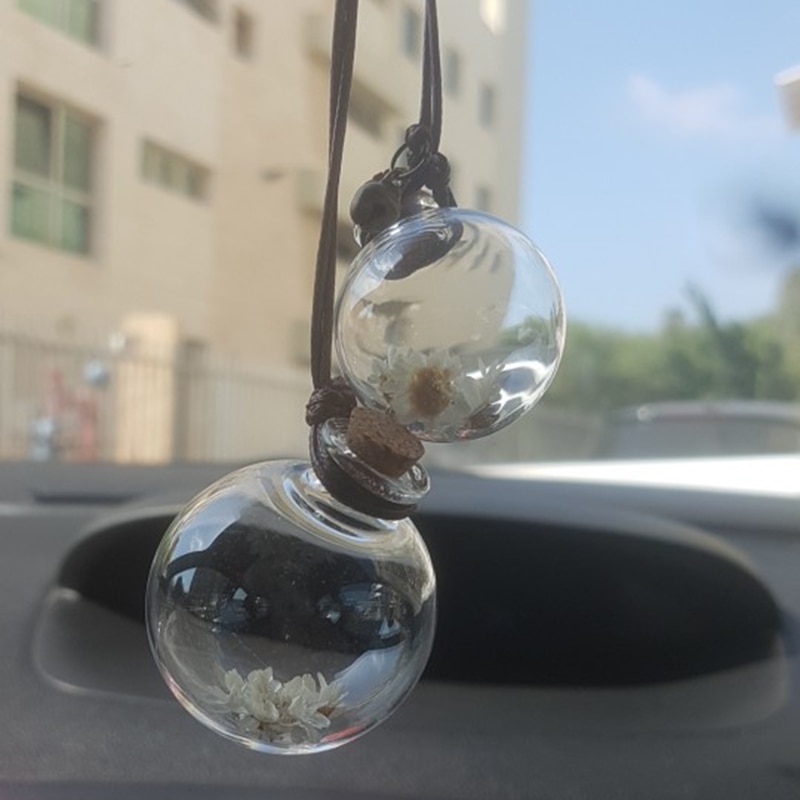 1pc auto parfumflesjes luchtverfrisser met etherische oliën van bloemen auto ornament parfum hanger lege hangende fles auto-styling