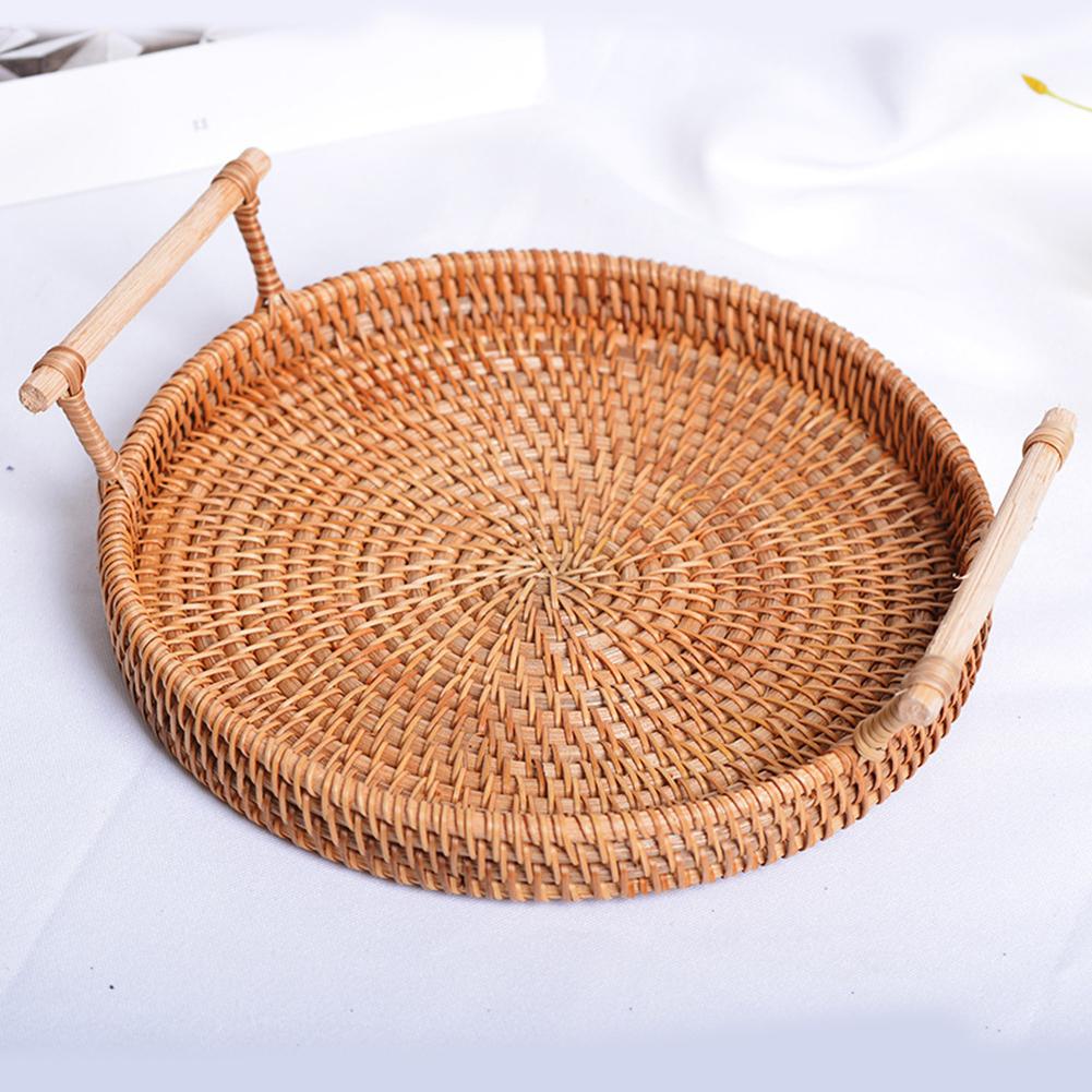 Praktisk rattanbakke med håndtag håndvævet multifunktions fletbakke med slidstærk rattanfiber rund til morgenmadsdrinksnack
