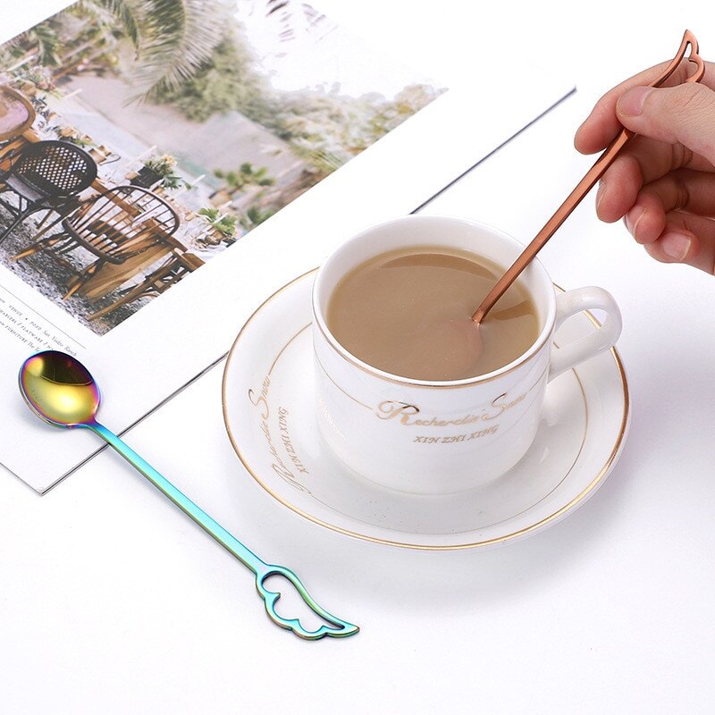 1Pc Rvs Lepels Mooie Vleugel Vorm Koffiekopje Lepel Ijs Dessert Theelepel Creatieve Opknoping Scoop Servies 15cm