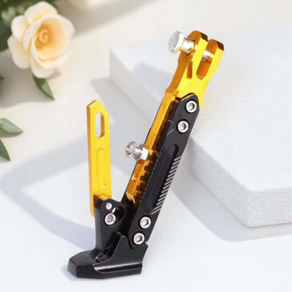 Suporte lateral ajustável para motocicleta elétrica, suporte para pés para estabilizador de estacionamento seguro, acessórios: Dourado