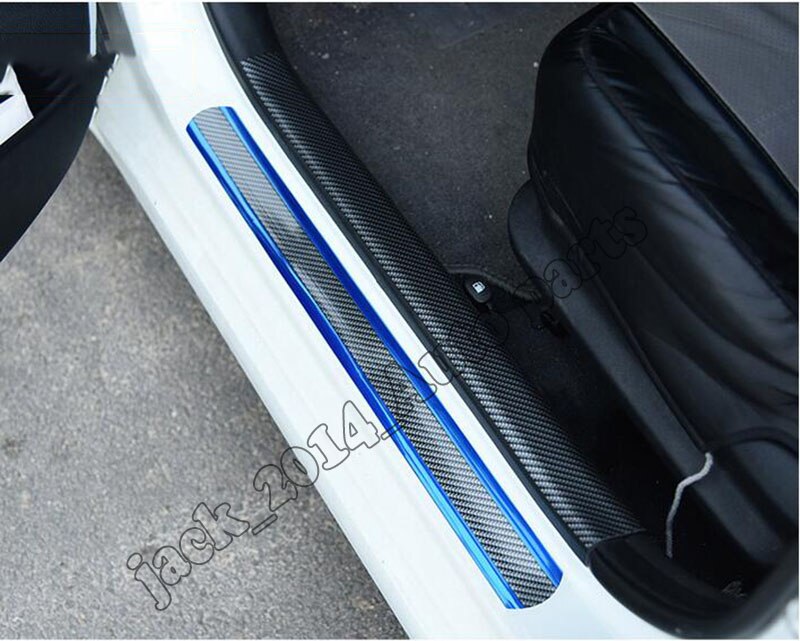 Blå kulfiber bildørskærm styling klistermærke karm scuff plade pedal strip pvc ridsefast beskyttende tape bilindretning