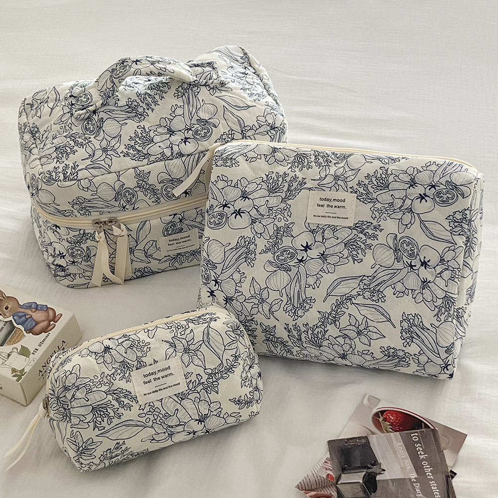 Vintage Flower Quilting Women Makeup Bag Portable Zipper Cosmetic Travel Organizer Female Handbag Toiletry Pouch For Girls