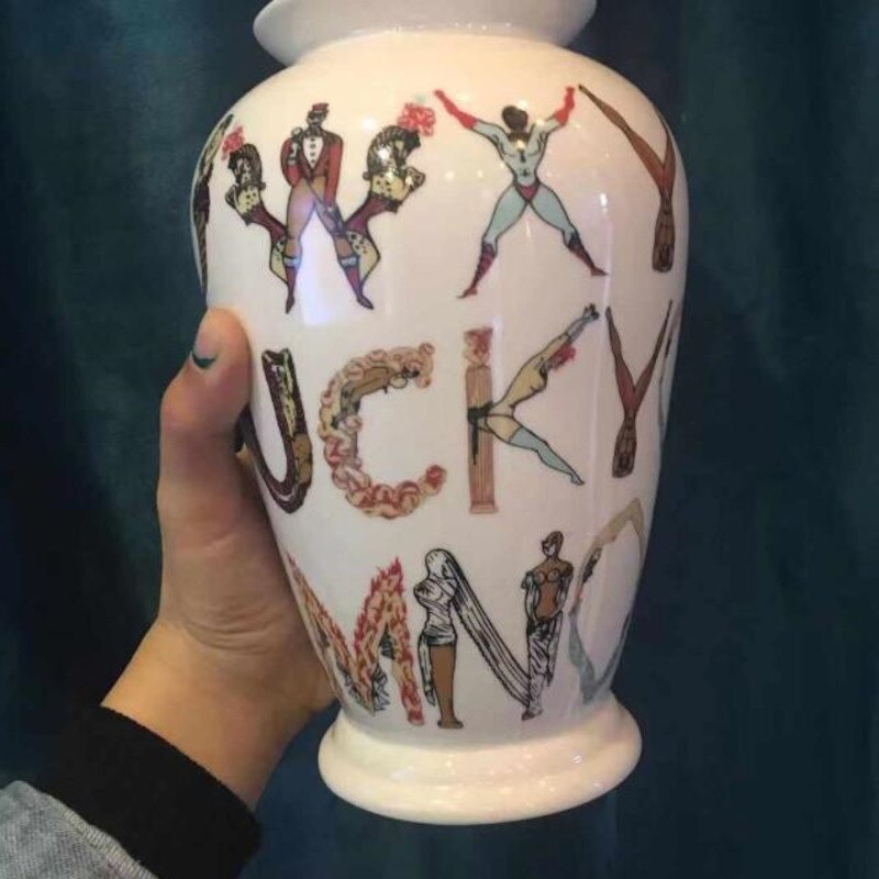 Ins super kul vase 18ss alfabet vase banneord vase keramisk blomsterpotte kunstnerisk samling ornamenter hjemmedekorasjon