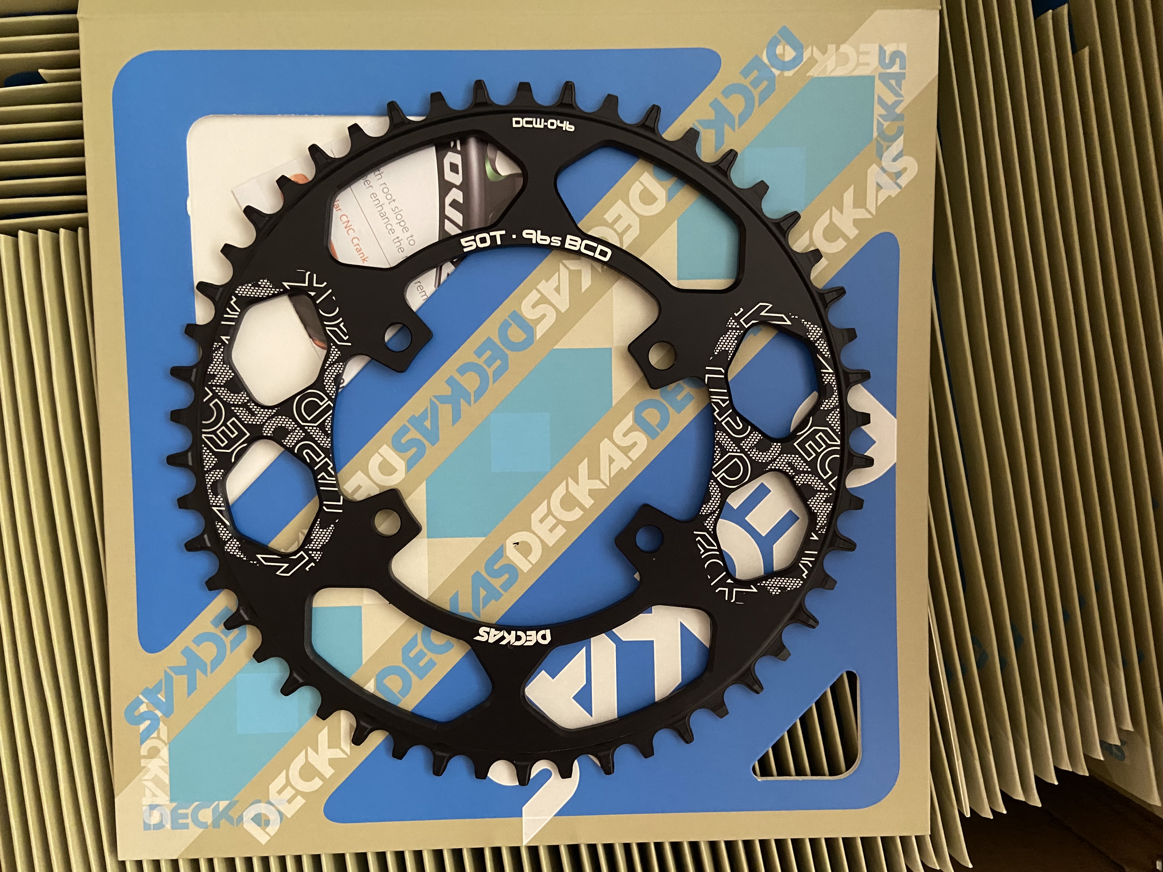 DECKAS-platos y bielas redondos asimétricos para bicicleta de montaña, 96BCD, 40T, 42T, 44T, 46T, 48T, 50T, corona, compatible con M6000, M7000, M4100, M5100: Gris claro