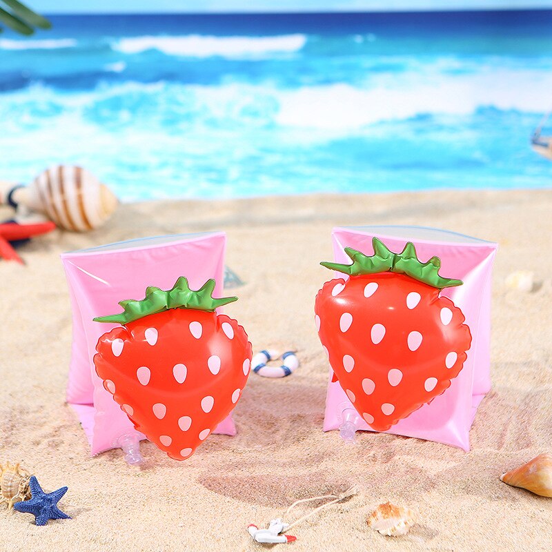 Flotadores de brazo largos blancos con mangas de seda, piña, cereza y flamenco para niños, flotadores de brazo con agua y cangrejo: Strawberry Arm Floats a Pair Boxed