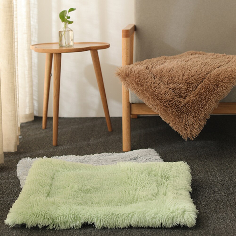 Winter Dog Bed Mat Soft Fleece Pet Cushion House Warm Puppy Cat Sleeping Bed Blanket for Small Large Dogs Cats Product