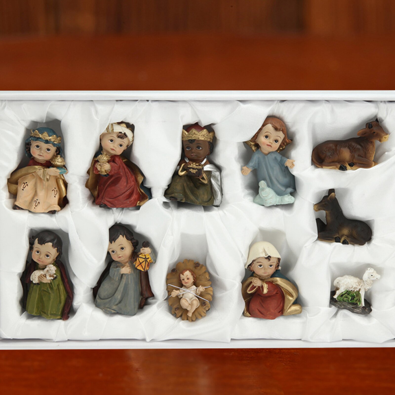 Resin Statue Nativity Set Xmas Crib Statue Baby Hand Painted Manger Miniatures Ornaments Festival