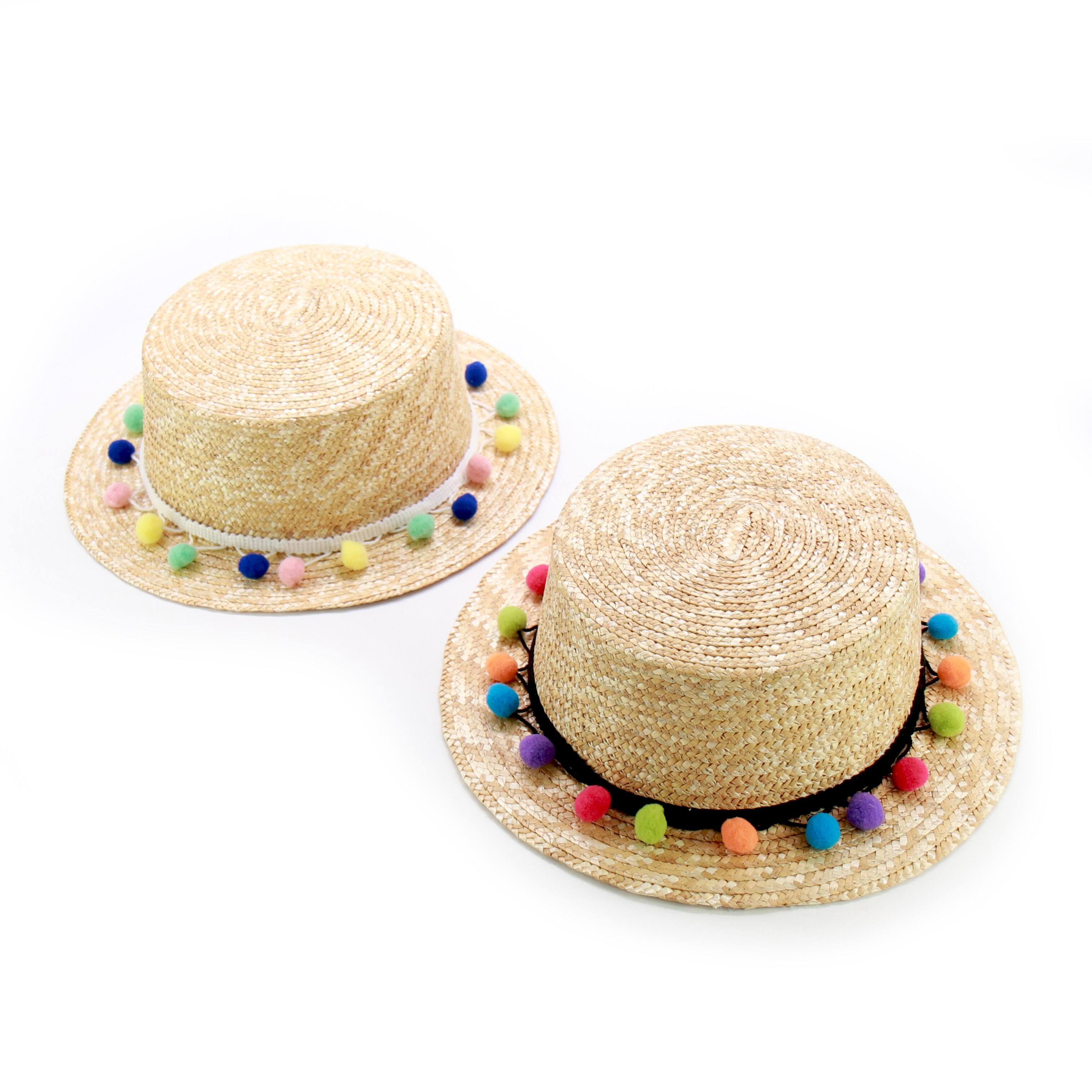 Crianças & adulto bonito borla pompons chapéu de palha meninas chapéu de praia com corda elástica plana topo feminino verão chapéu de sol atacado