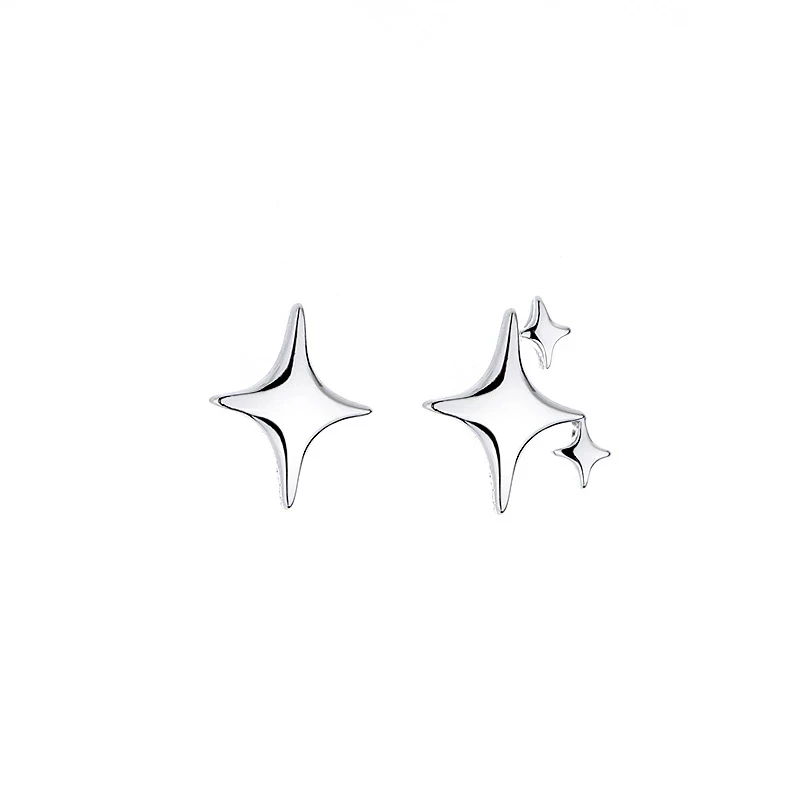Pendientes asimétricos de estrella de cuatro puntas para mujer, aretes de tuerca de superhada, joyería Simple de Color plateado, 925