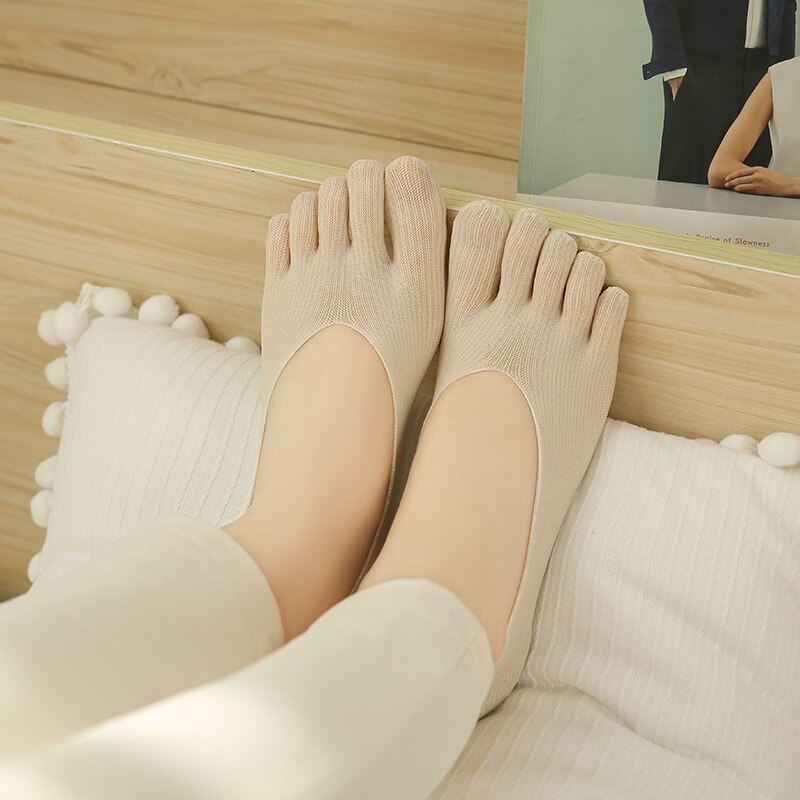 Orthopedic Compression Socks Women's Toe Socks Ultra Low Cut Liner with Viscose Tab Breathable FK88: milk white