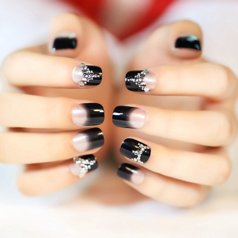 Skimmer stjärna franska naglar silver leende linje färgglada stjärnor nail art tips flicka lösnaglar liten storlek student: Z394