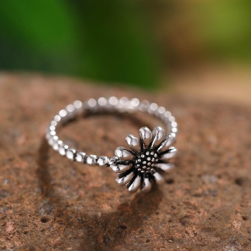 Retro Sunflower 925 Sterling Silver Literary Flower Sweet Temperament Personality Female Resizable Opening Rings SRI074