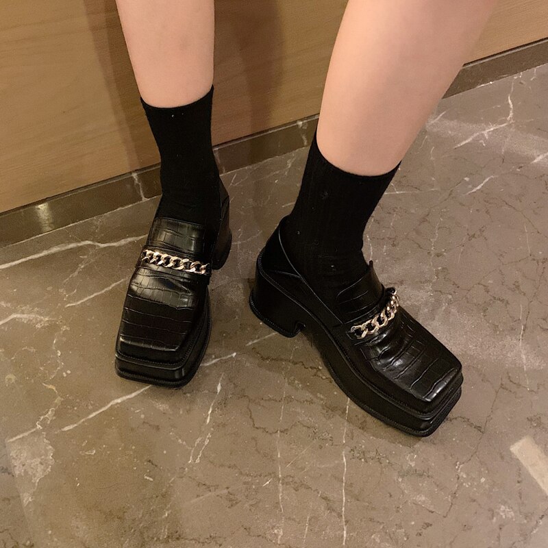Femmes chaussures de créateur de bout carré talons Femme pompes décontracté chaussures grosses chaussures noir plate-forme chaussures Harajuku Femme