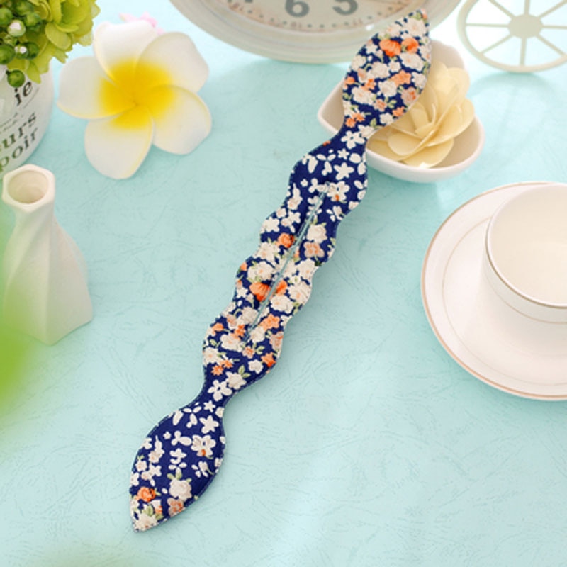 einrollen Mädchen 1PC Blumen- Punkte Lippen Stil Hase Ohren Magie Schwamm Haar Styling Brötchen Hersteller Twist Curler Werkzeug Haar-Accessoire