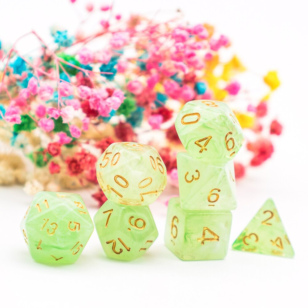 7 teile/satz D & D Würfel Transluzenten Wolken DND Würfel D4 D6 D8 D10 D % D12 D20 polyedrisch Spiele würfel einstellen für MTG RPG