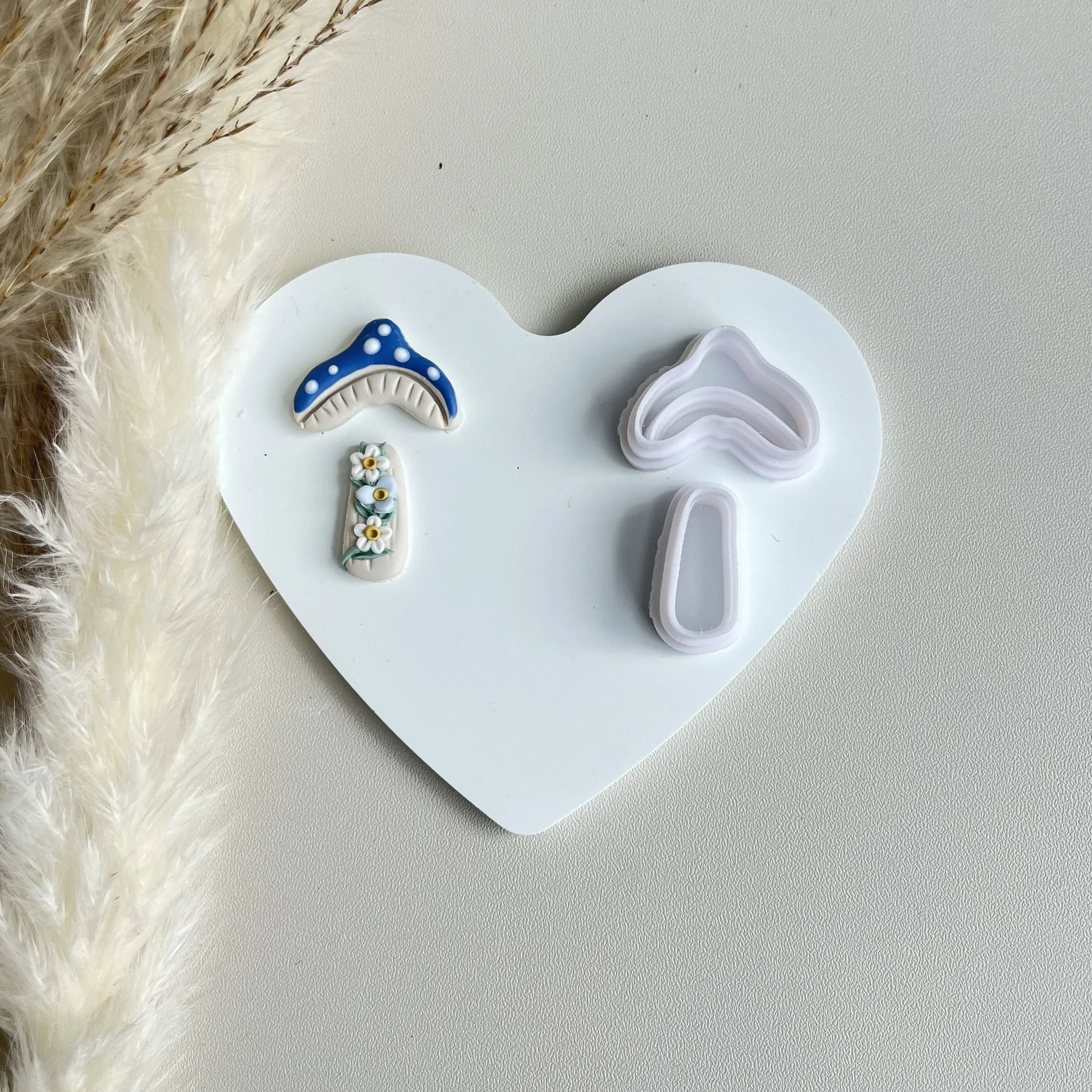 Cute Mushroom Shape Polymer Clay Cutters Clay Molds With Details For DIY Earrings Printed Pattern Decoration