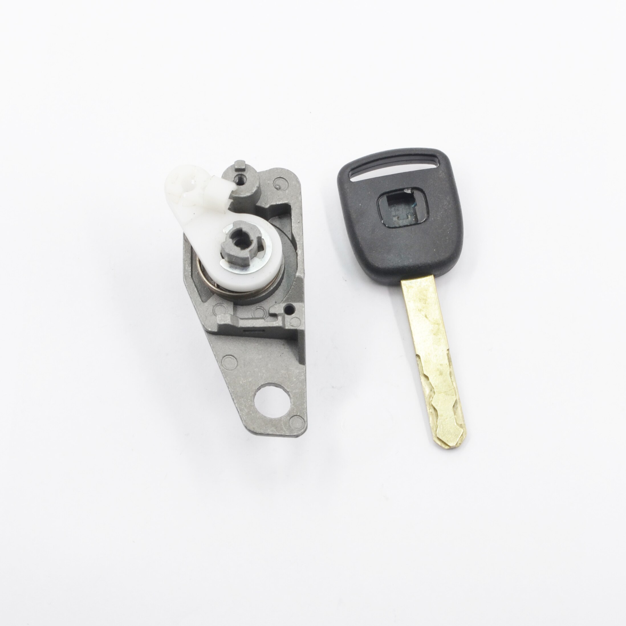 TAILGATE TRUNK LOCK BARREL WITH ONE NON-TRANSPONDER KEY FOR HONDA CIVIC 2006