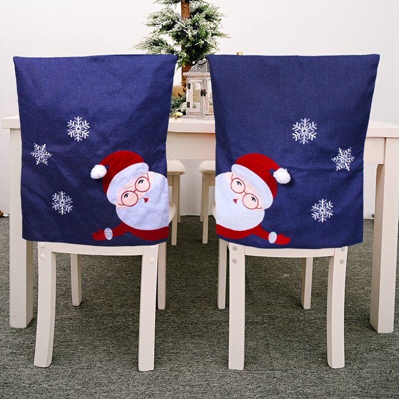 Kerststoel achterkant hoes kerstman hoed kerstversiering voor thuis kerstdiner stoel achterkant hoezen tafel feest de