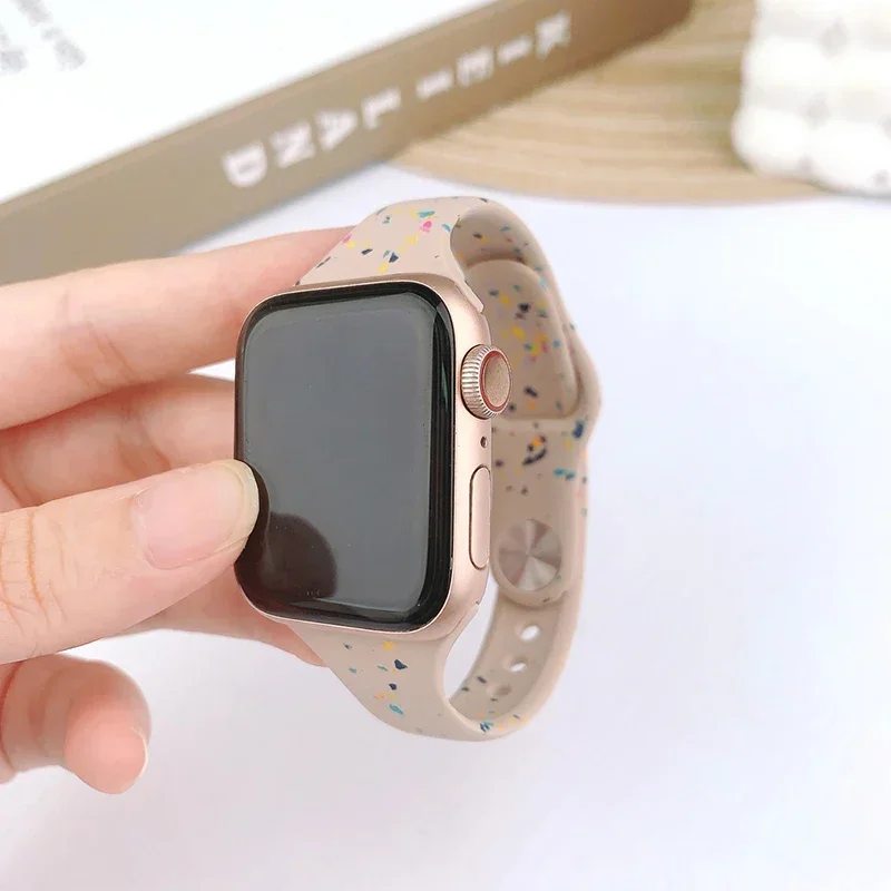 Slanke siliconen band voor Apple Watch Ultra 44 mm band 41 mm 45 mm correa 38 mm 40 mm 49 mm Sportarmband iWatch serie 8 7 6 5 se 4 3