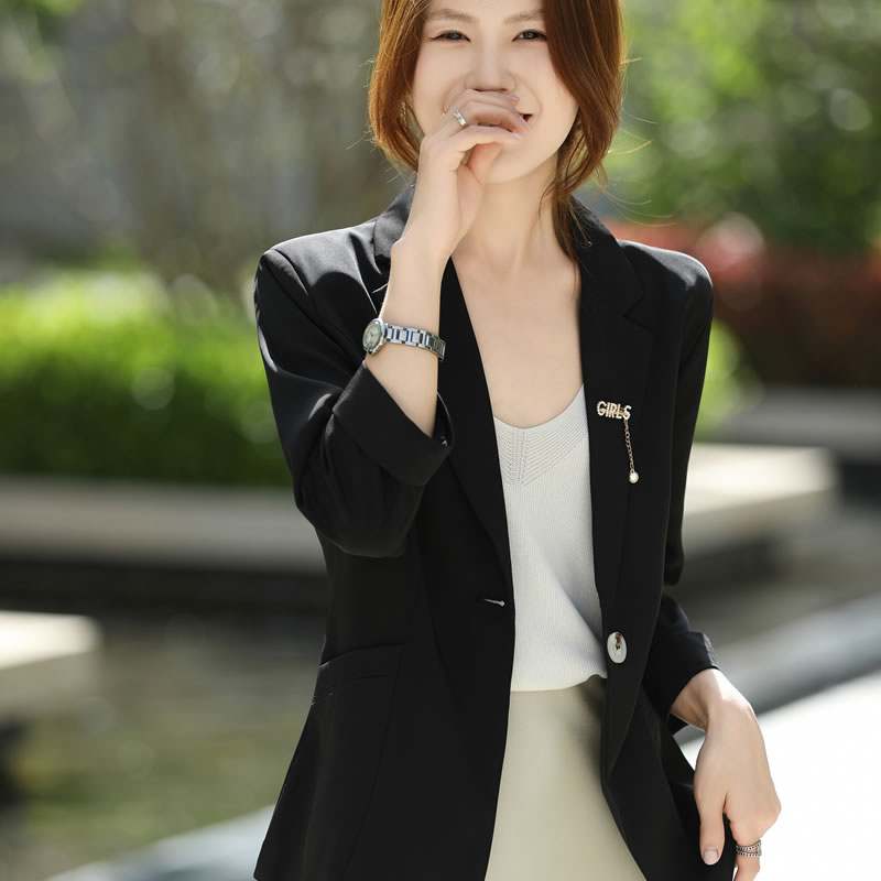 Lente En Zomer Nieuw Casual Klein Pak Voor Dames Trendy Westerse Stijl Driekwart Mouw Gesp Jas Dun En Comfortabele Top
